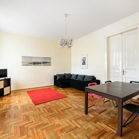 Alessia Apartment City Center Budapest Ngoại thất bức ảnh